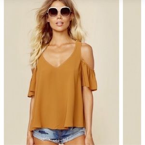 Show Me Your Mumu SMYM Hazel Cold Shoulder Ruffle Top S